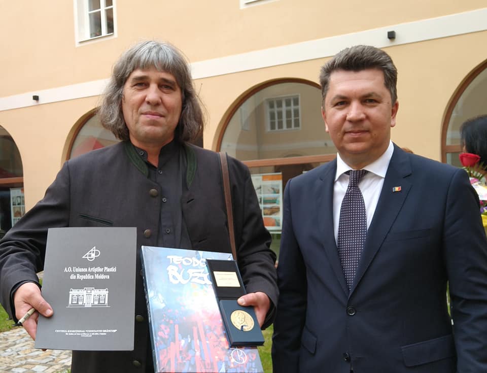 Expoziția aniversară ”Atingerile Timpului” - Teodor Buzu